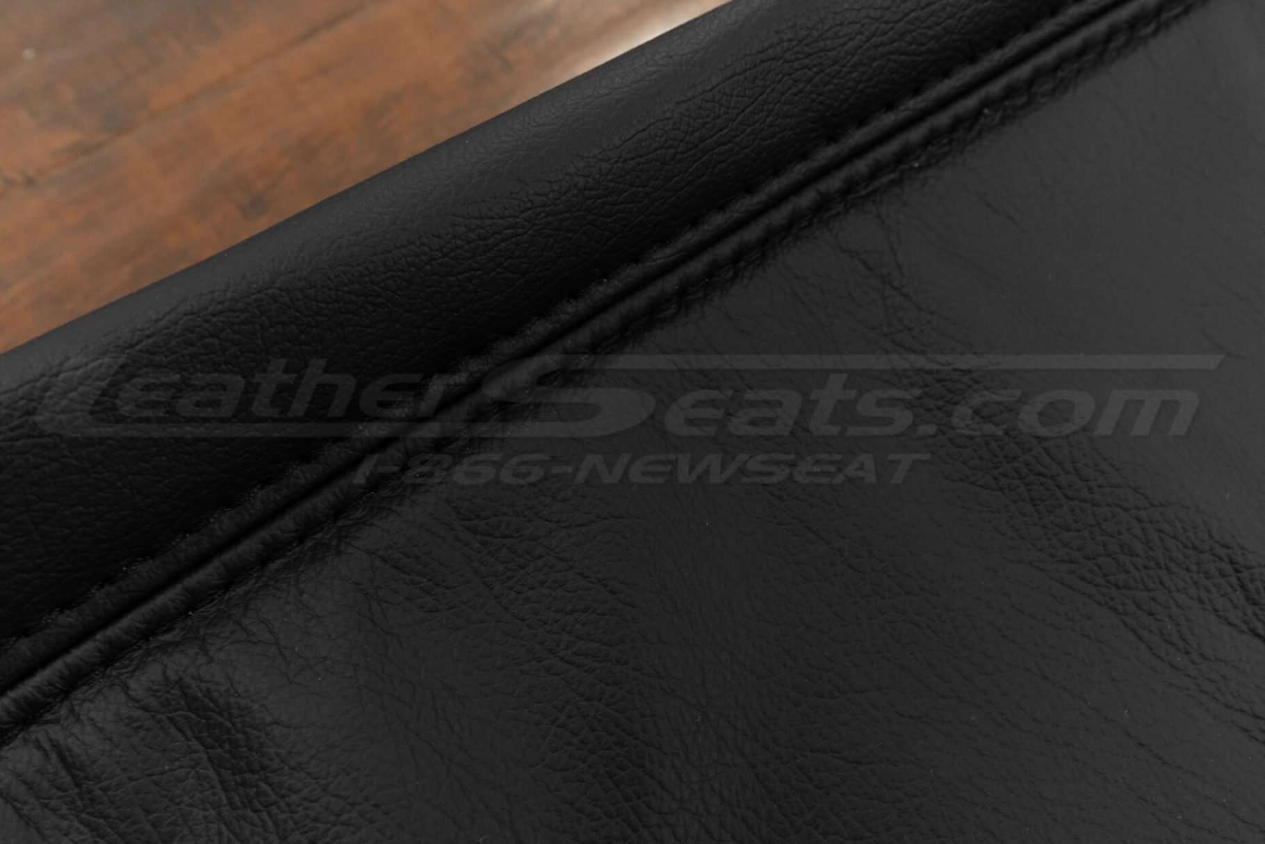 Black double-stitching