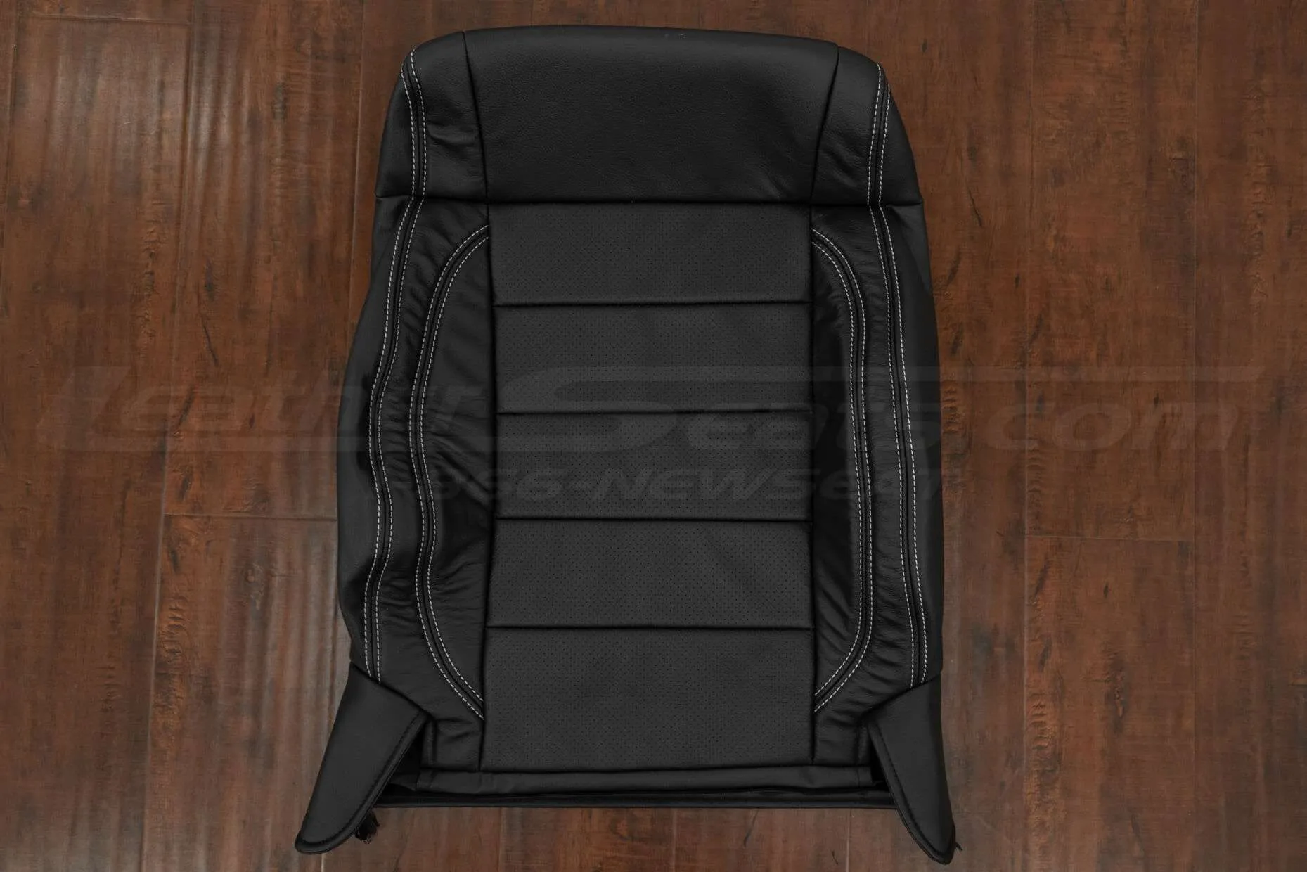 Front Jeep backrest upholstery