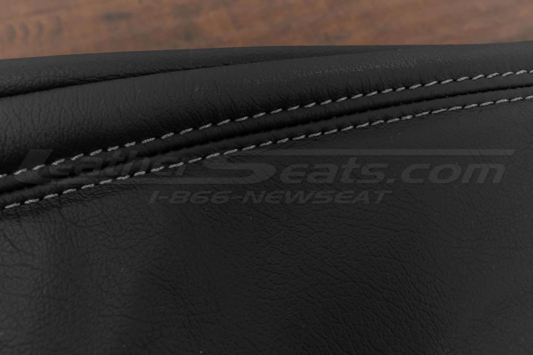 Stone double-stitching