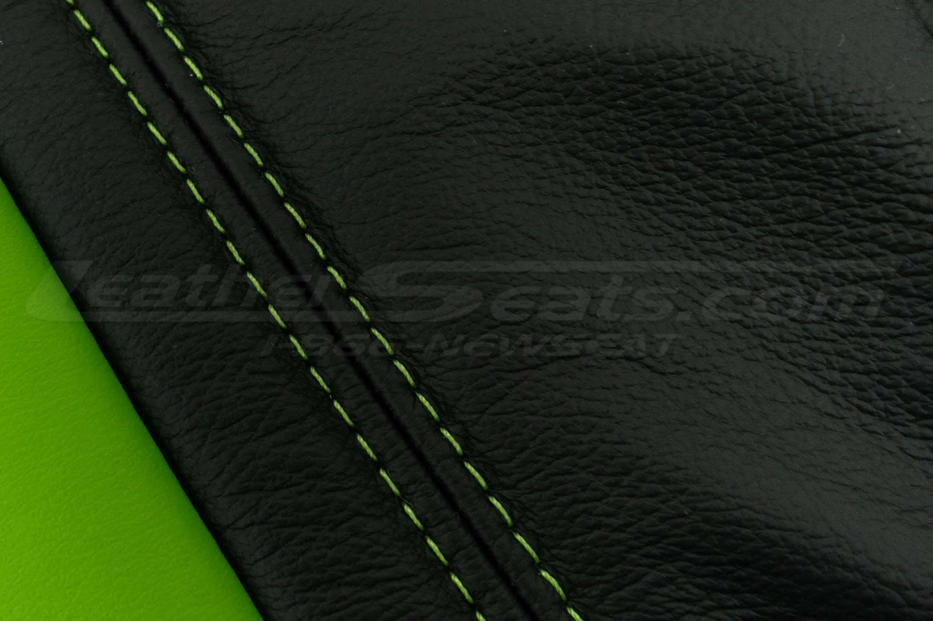 Double-stitching in lime-green
