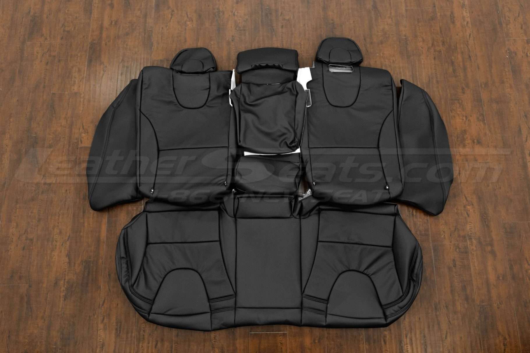 2011-2013 Volvo XC60 Leather Seat kit 0 Black - Rear seat upholstery with bolsters