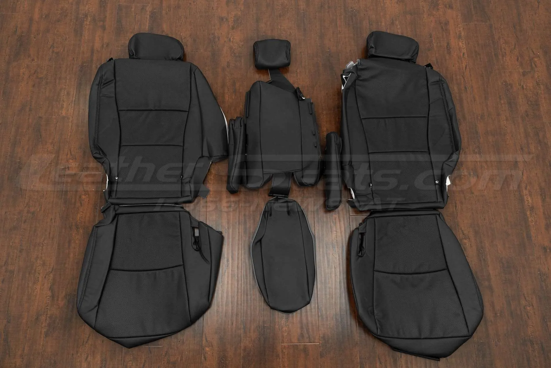 Toyota Highlander Leather Seat Kit - Black - Middle row upholstery w/ armrest