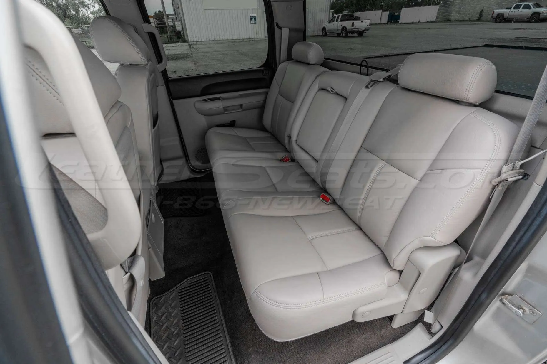 Chevrolet Silverado rear leather seats in Dove Grey