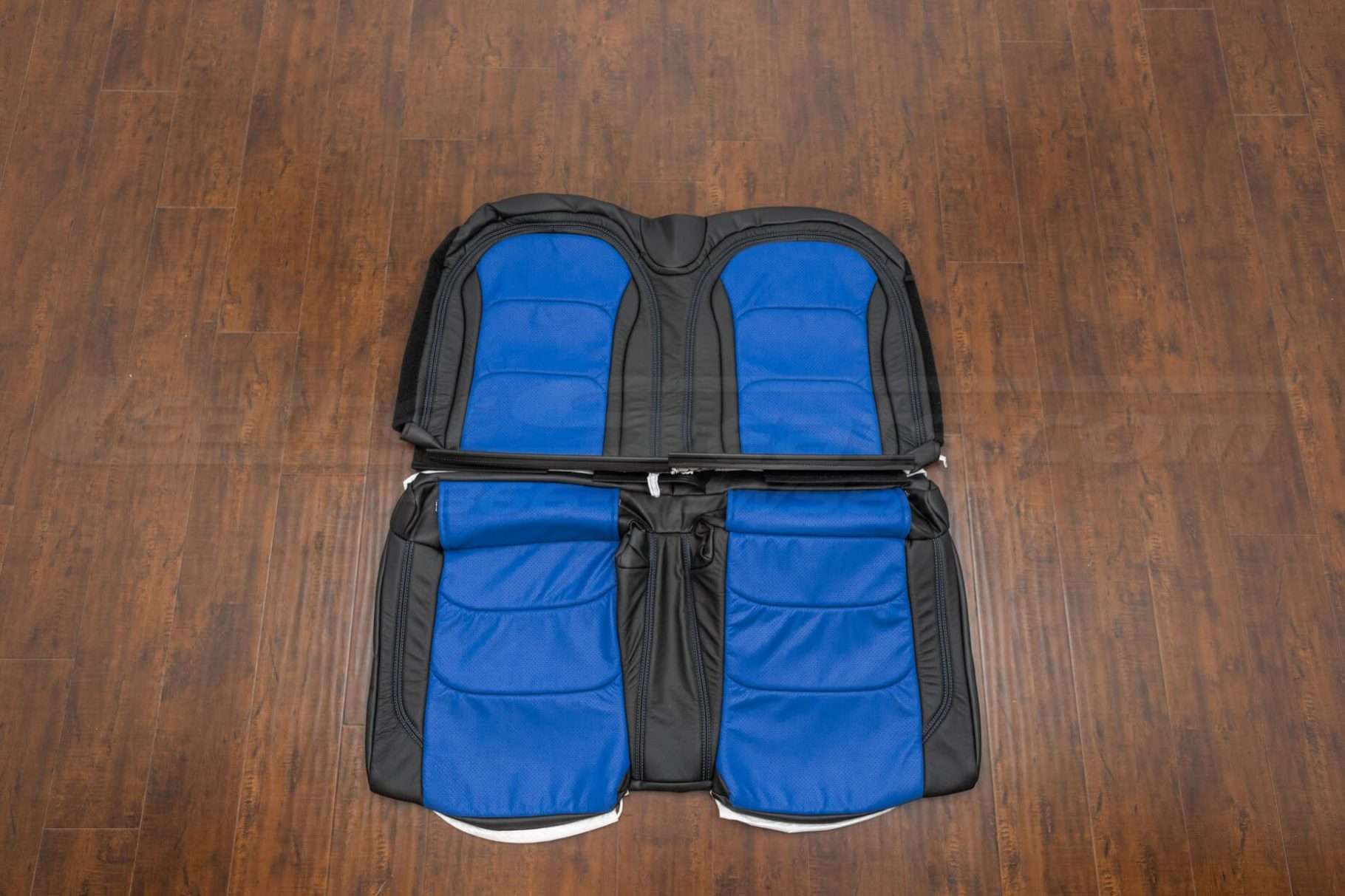 Black and Cobalt leather seat kit for Chevy Camaro
