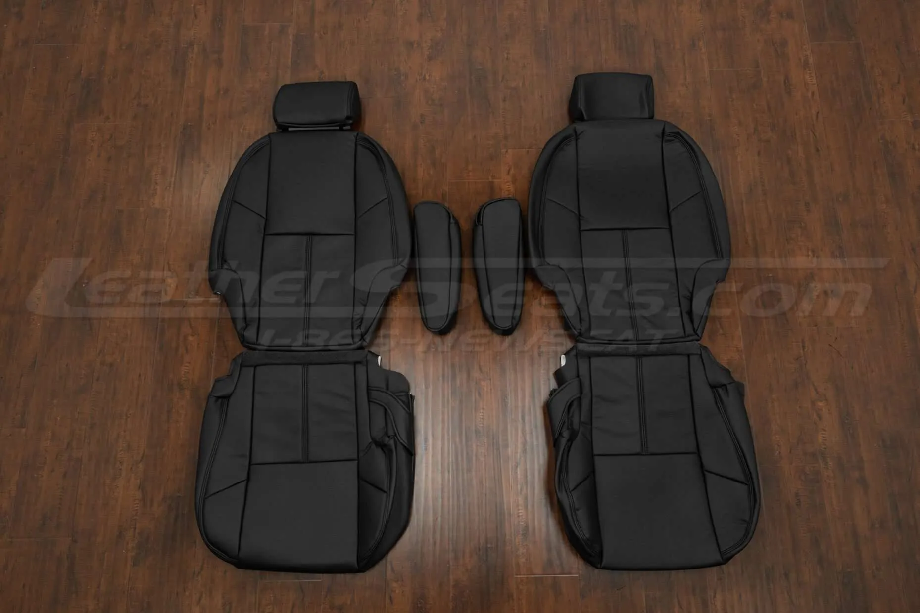 Cadillac Escalade Leather Seat Kit - Middle row w/ Armrest