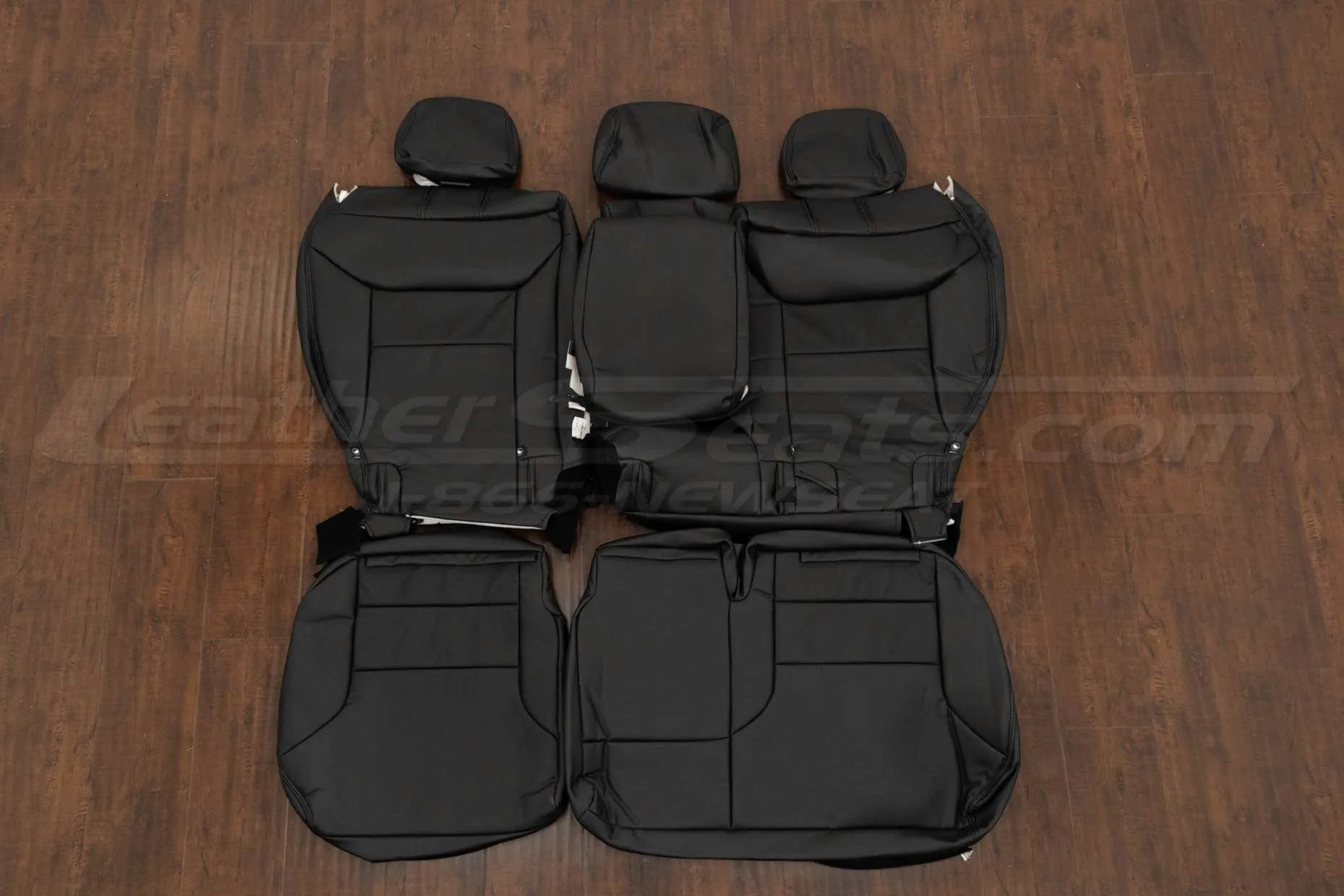 Honda CRV Leather Seat Kit - Black - Rear seat upholstery with armrest