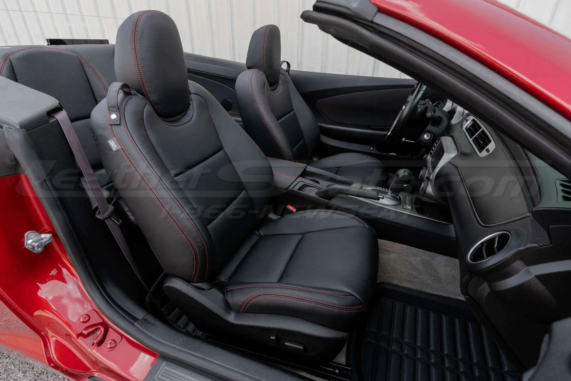 Chevy Camaro Black leather seats - Front passenger seats