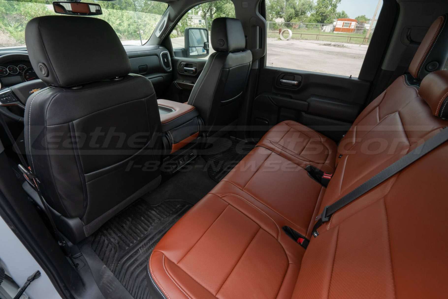 Back view of front seats from drivers side