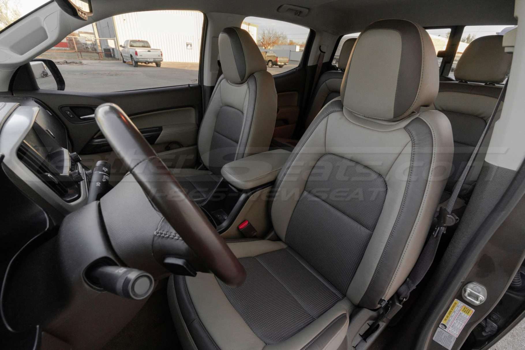GMC Canyon Leather Seats - Mid range front driver seat view