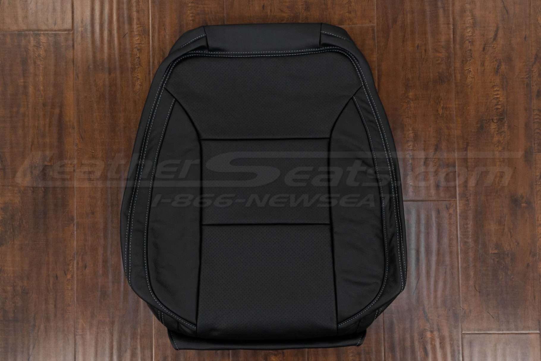 Front backrest upholstery