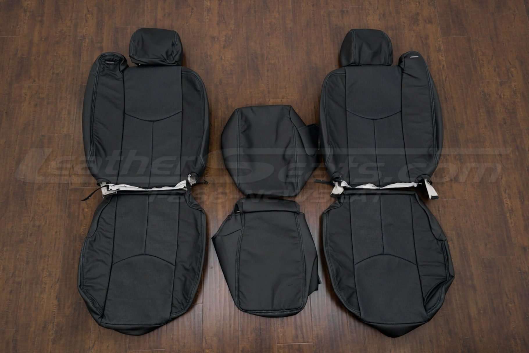 Chevrolet Silverado Leather Seat Kit - Black & Piazza Blue - Front seat upholstery