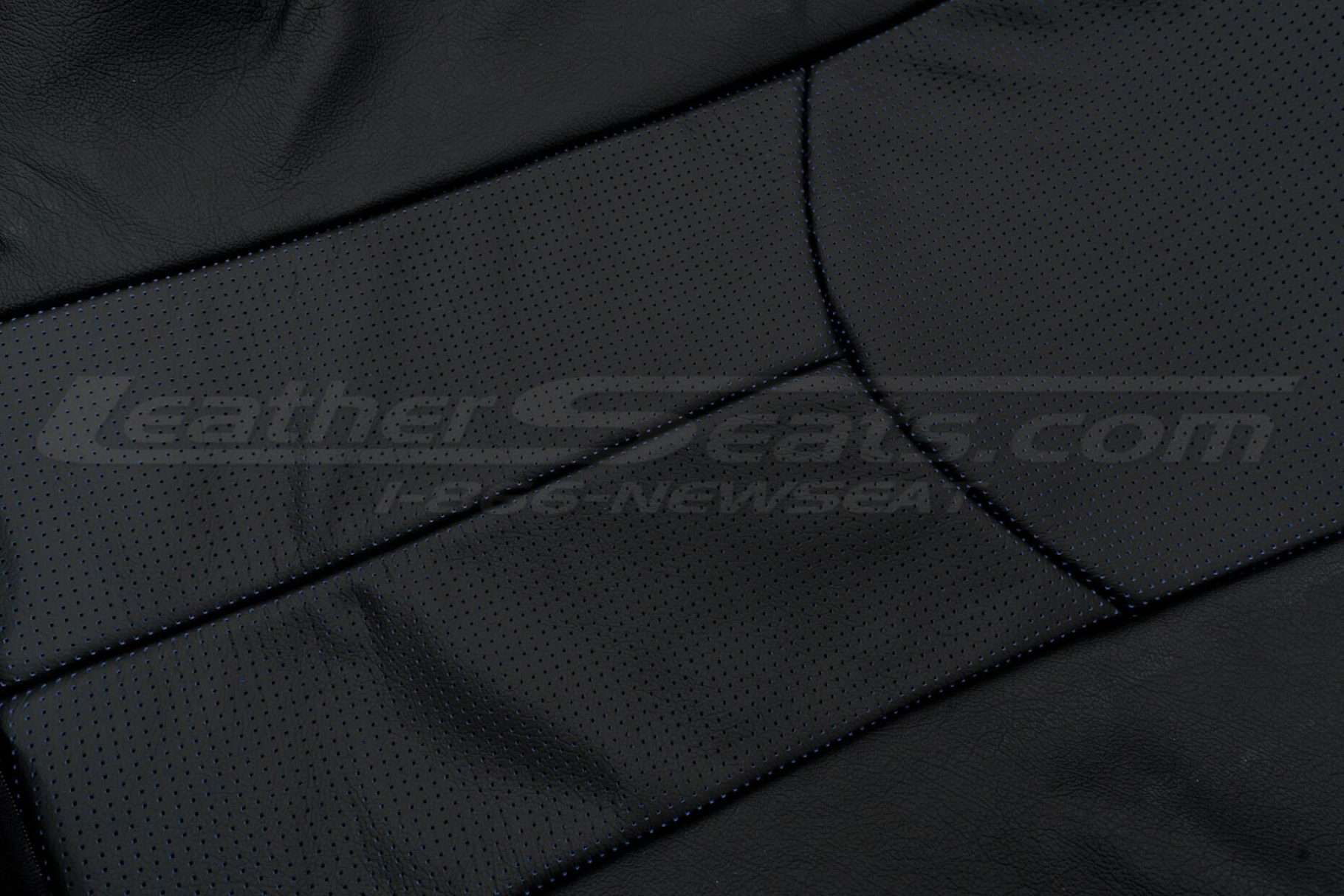 Piazza Perforated Body
