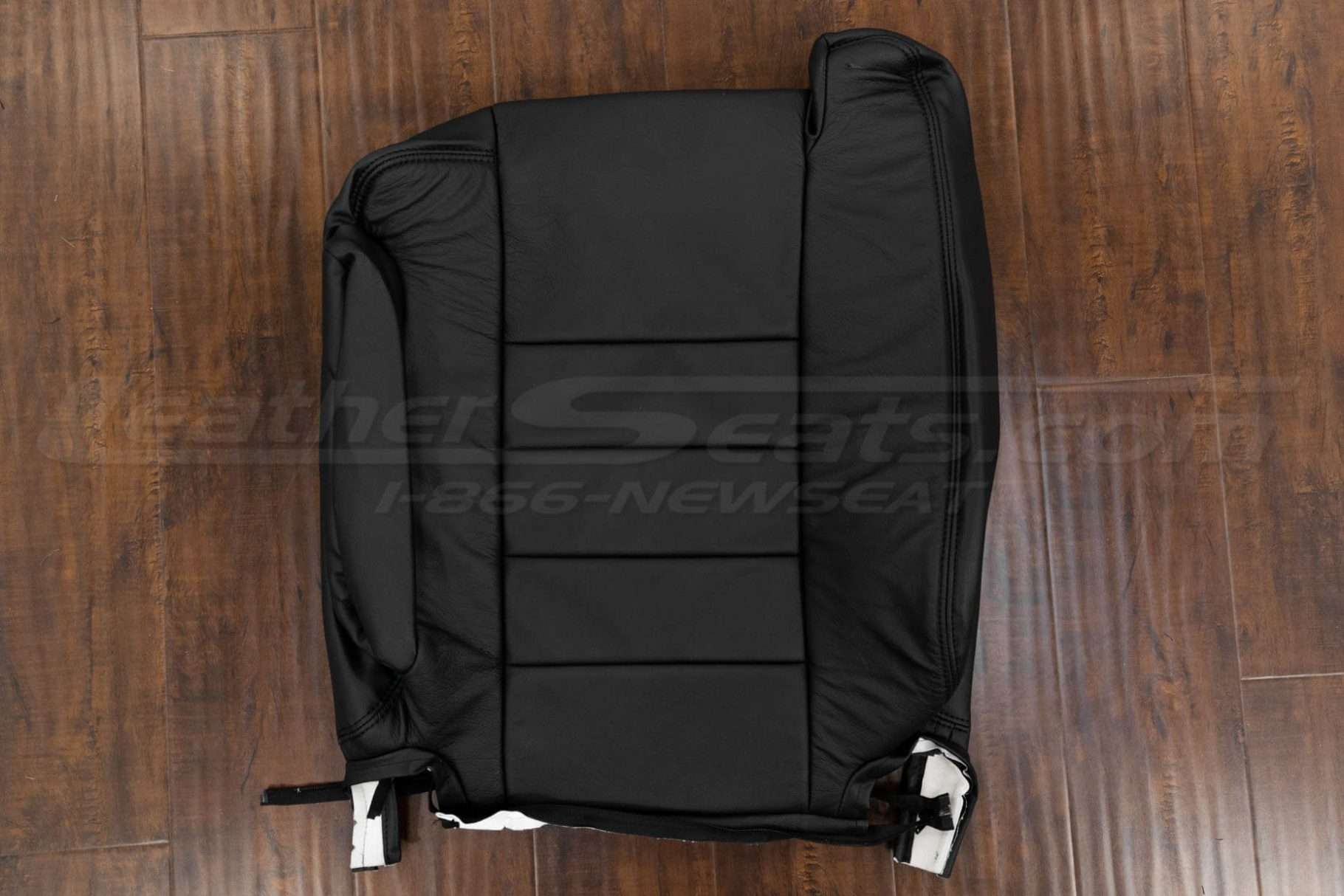 Front backrest upholstery in Black