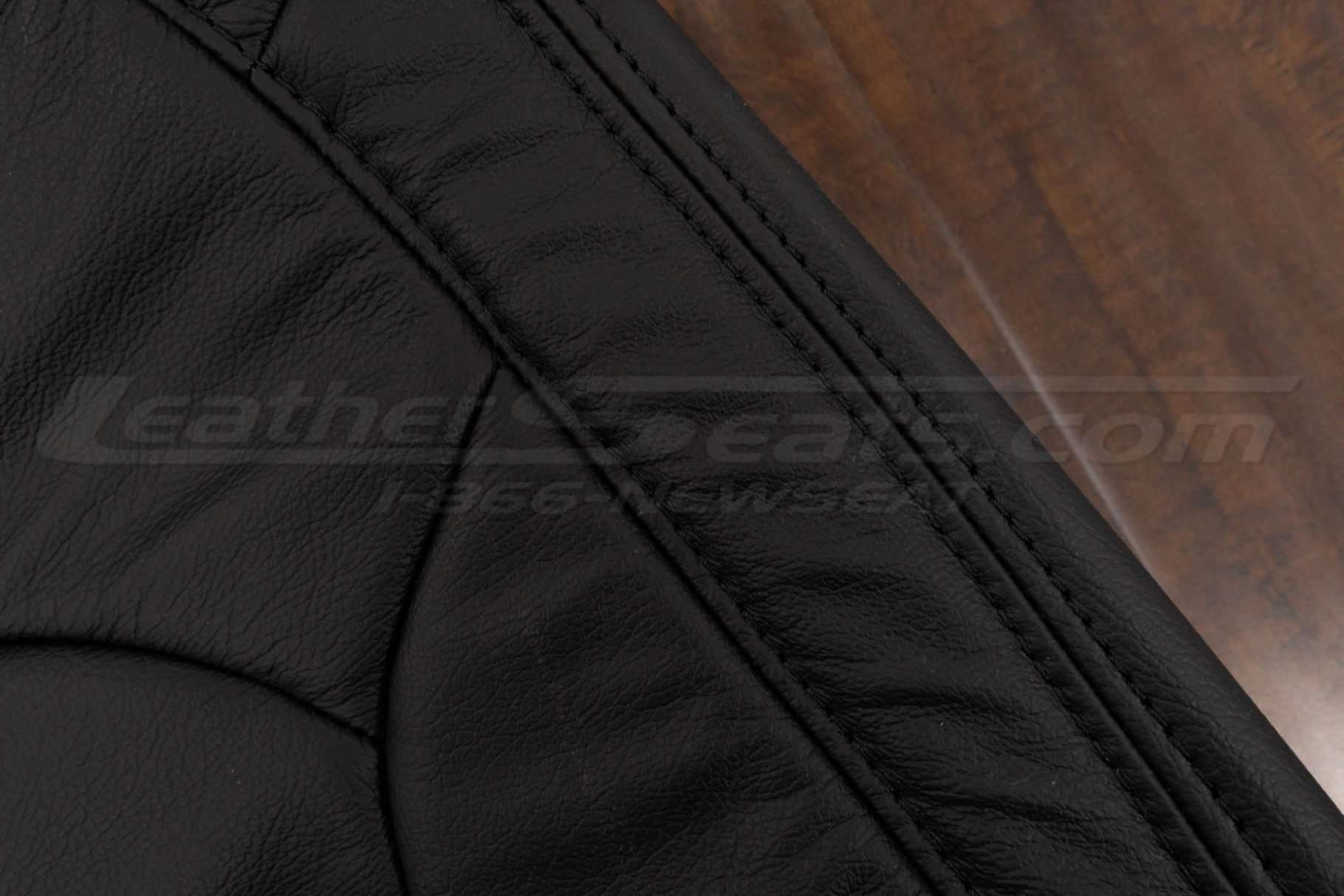 Matching Black double-stitching
