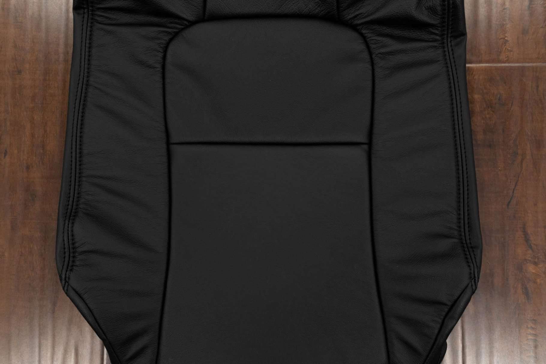 Insert section of front backrest