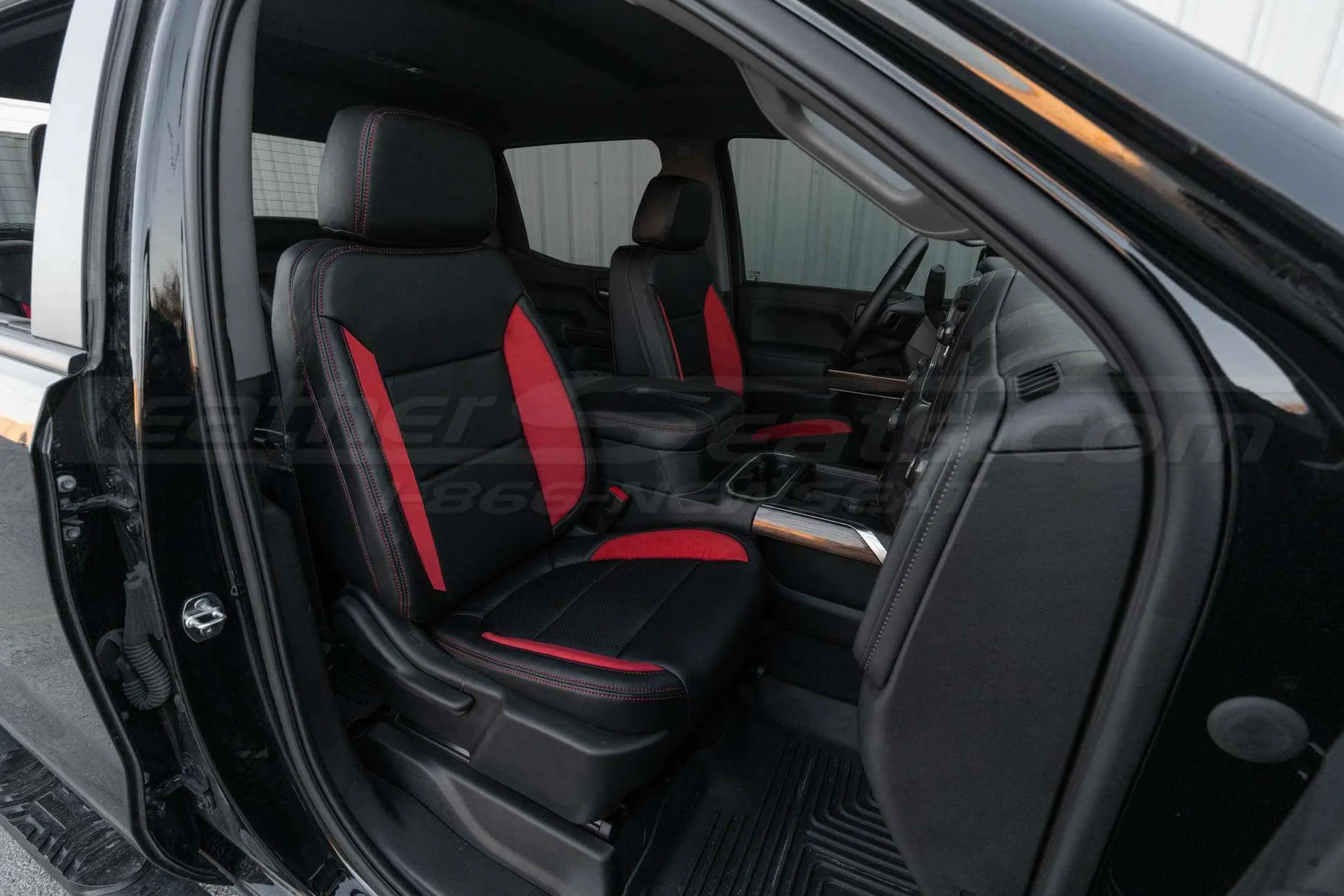 Chevrolet Silverado Crew Can Installed Leather Seats - Black & Red - Front passenger seat - Wide angle