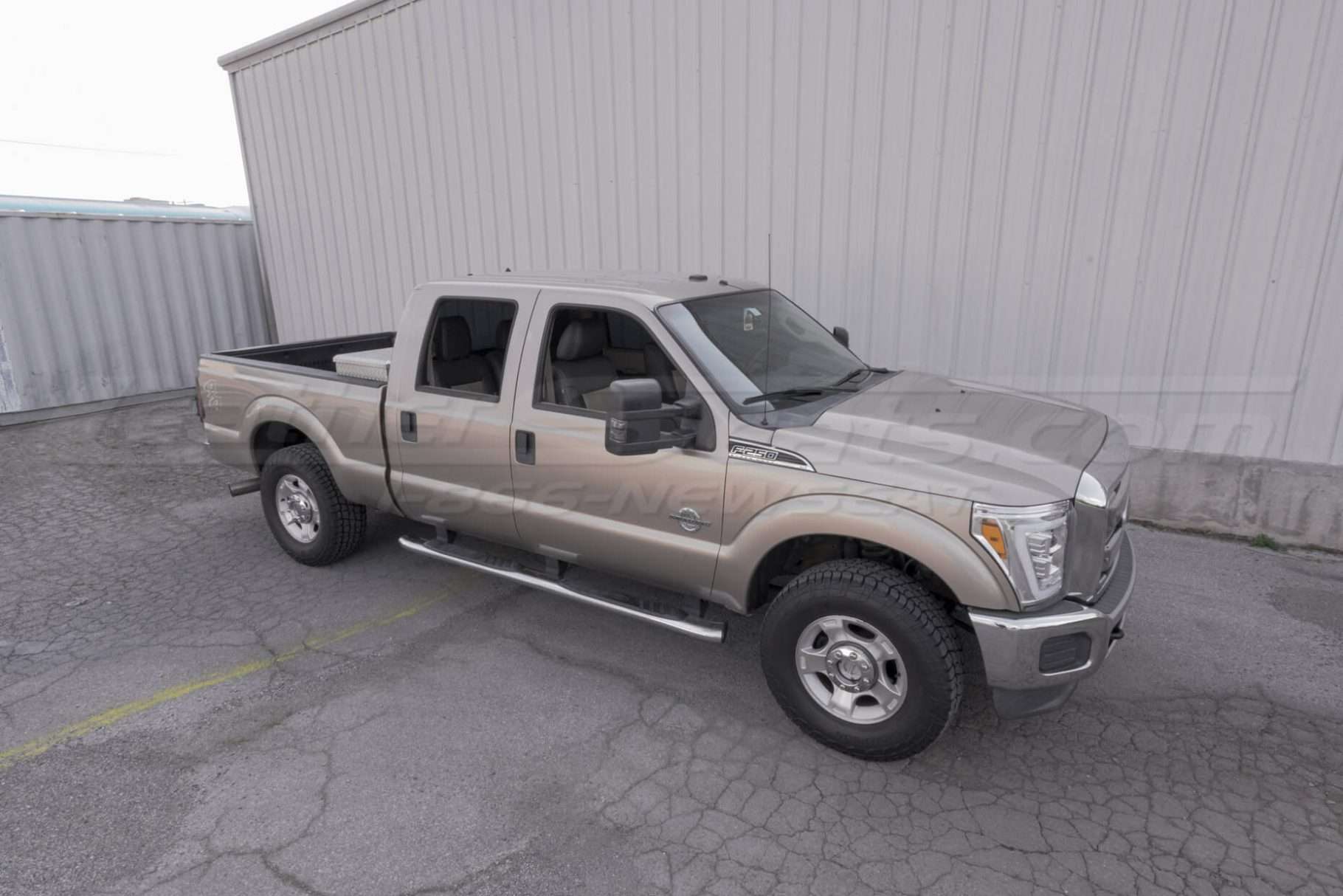 2011-2016 Ford Superduty CrewCab with leather seats