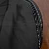 Contrasting double-stitching in Frost