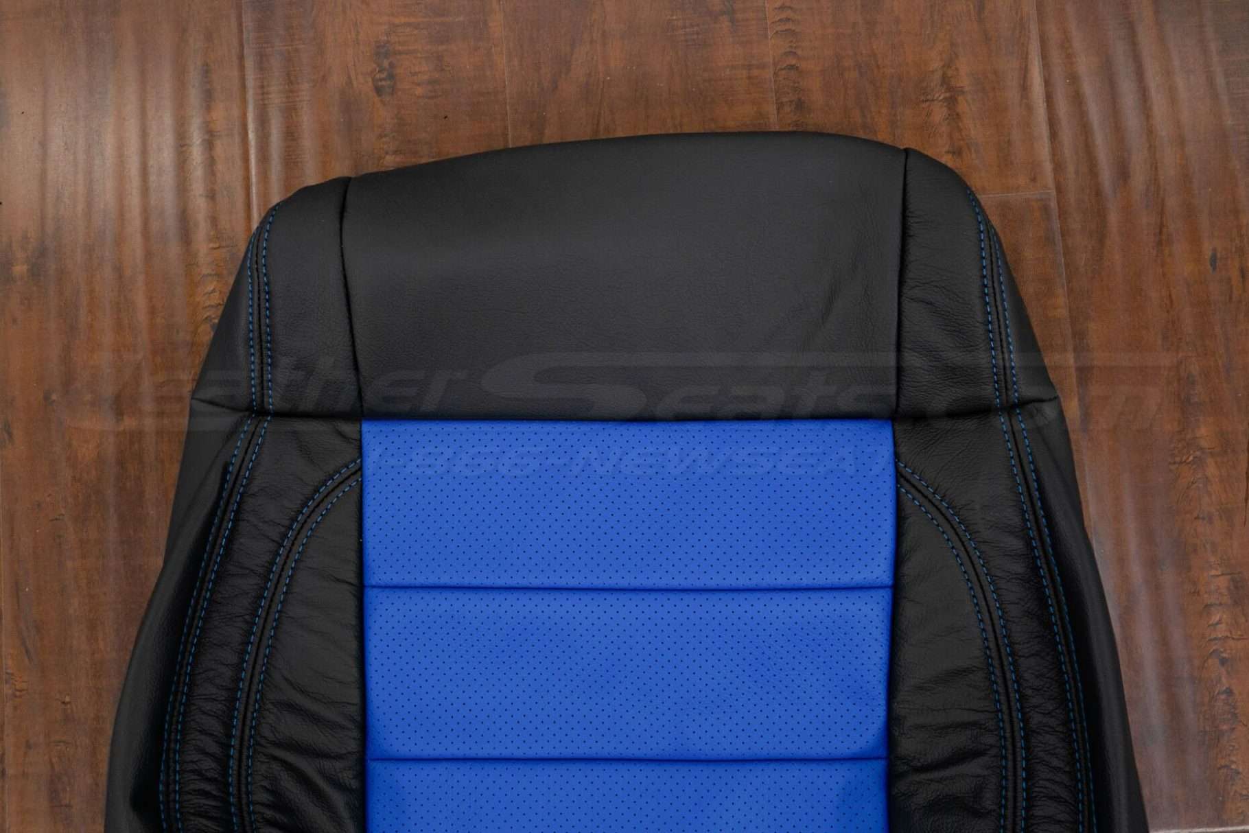 Upper section of front backrest