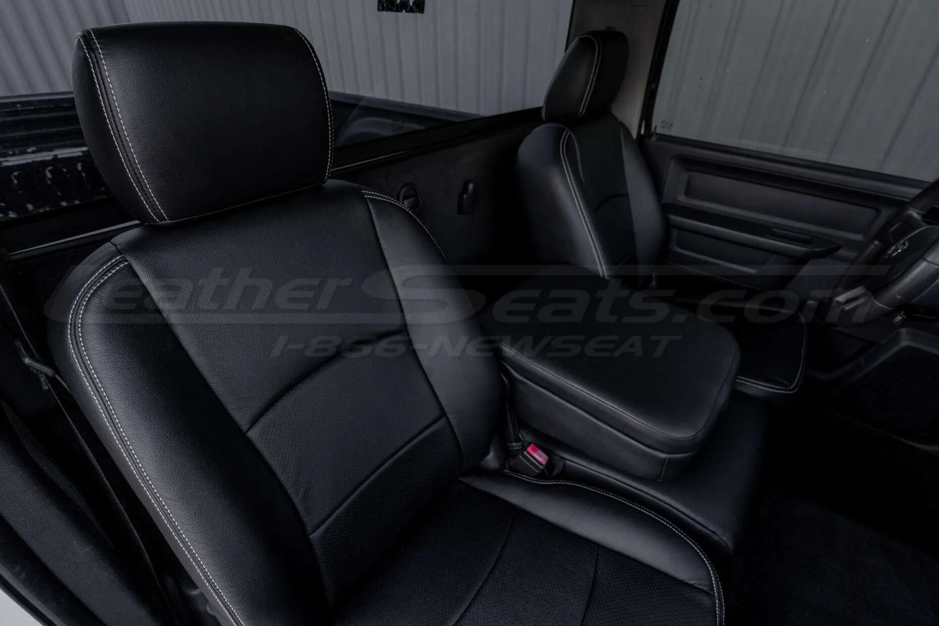 Dodge Ram Regular Cab Leather Seats - Black - Front passenger seat - Backrest up