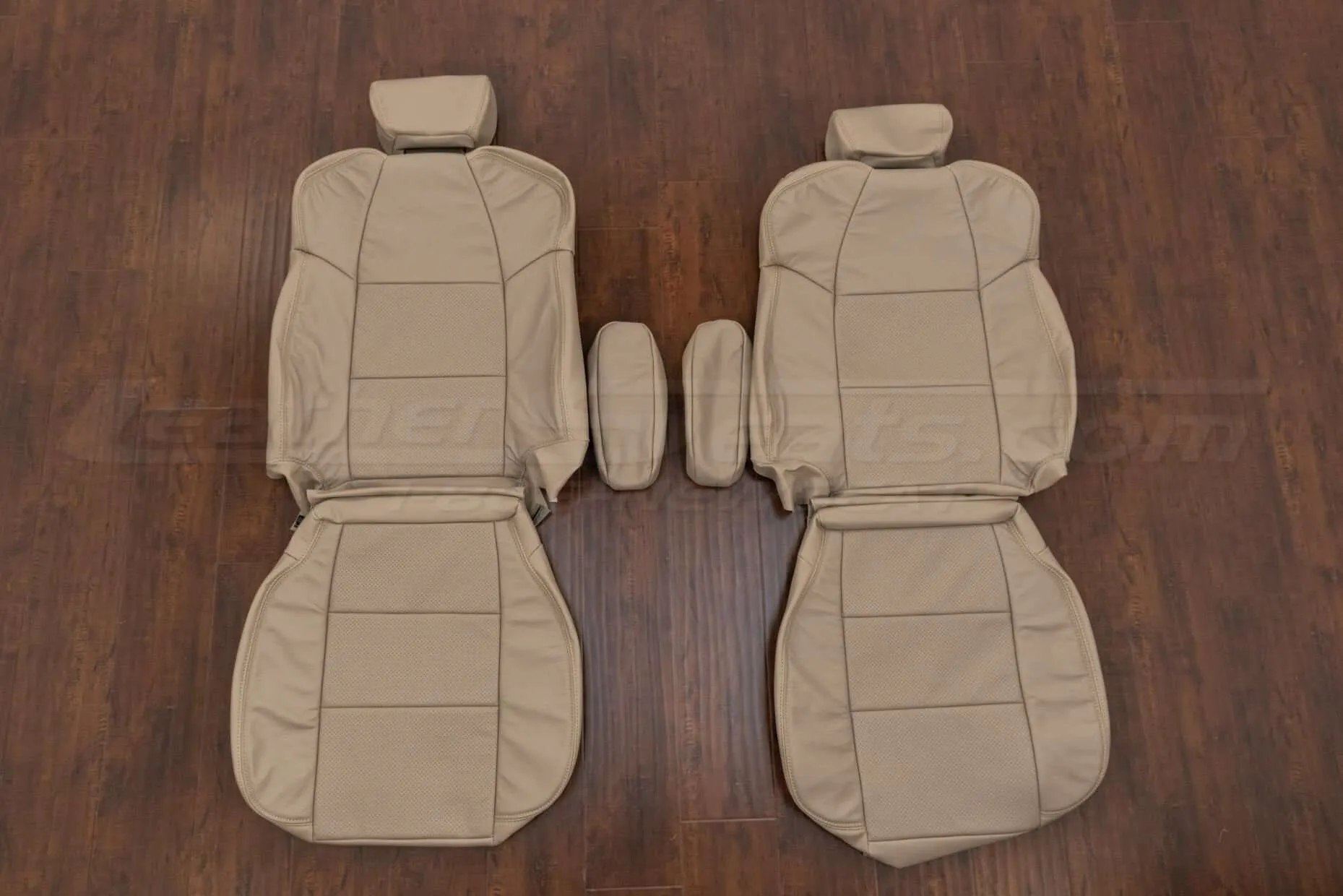Ford SuperDuty Leather Seat Kit - Adobe - Front seat upholstery with armrests