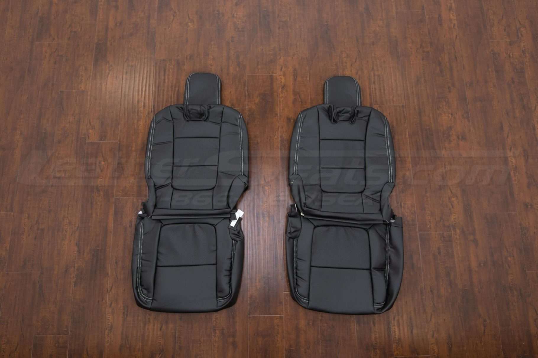 Ford Explorer Leather Seat Kit - Black - Third row upholstery