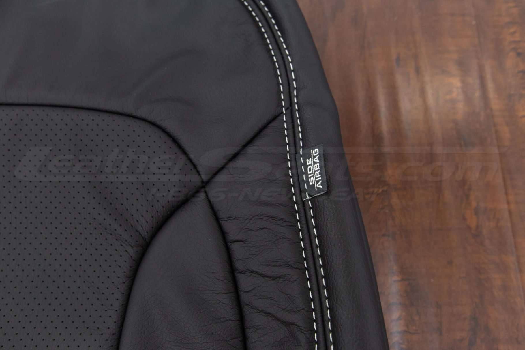 Contrasting dove grey stitching