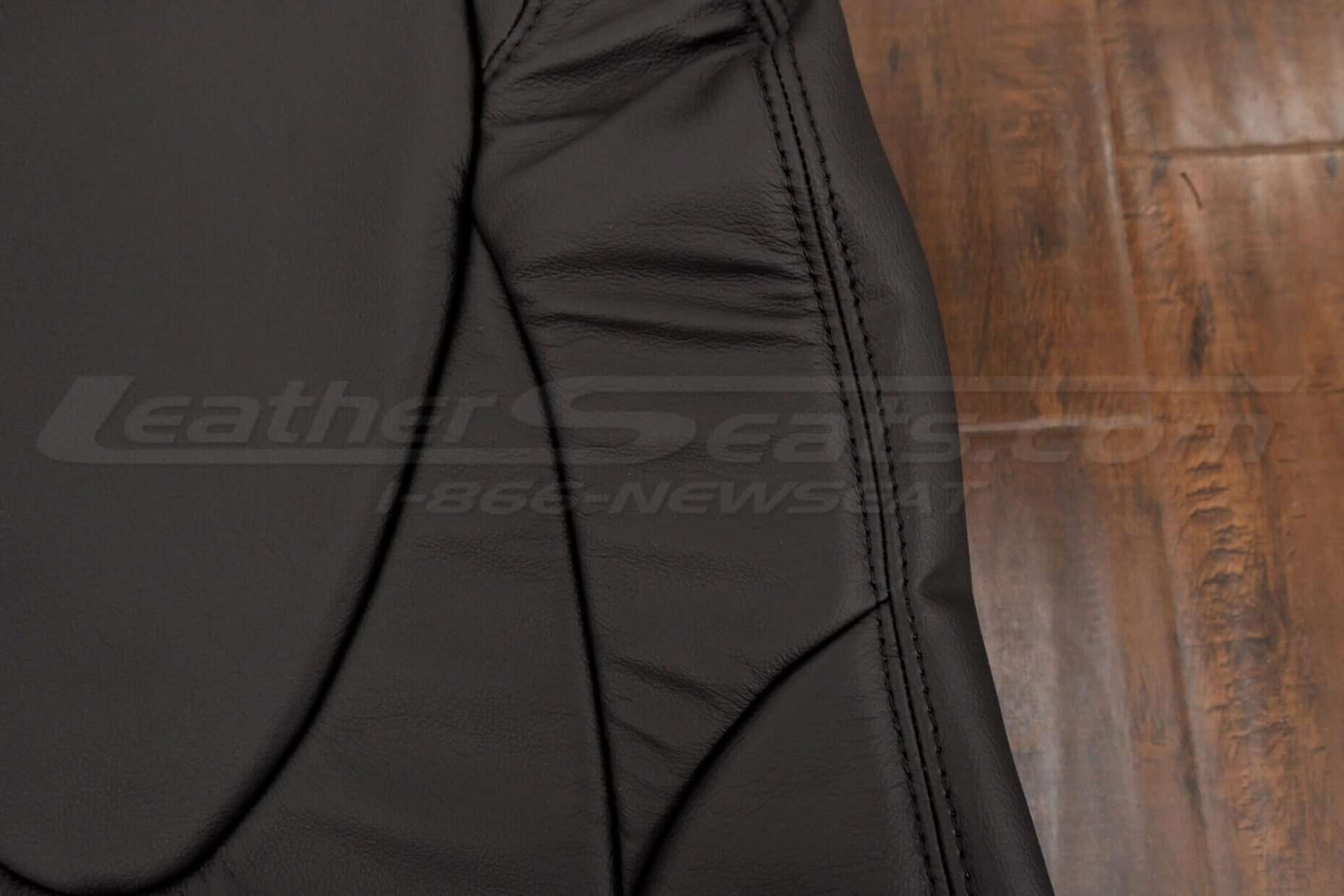 Matching Black double-stitching