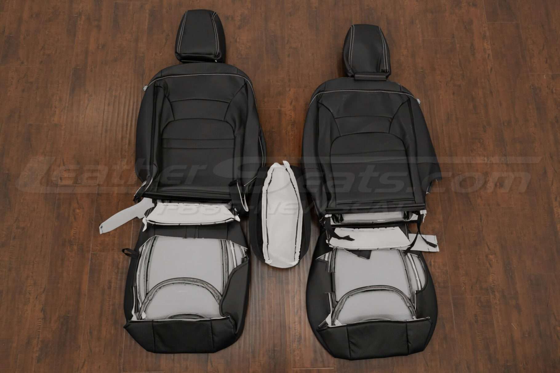 Back view of front seats and console lid cover