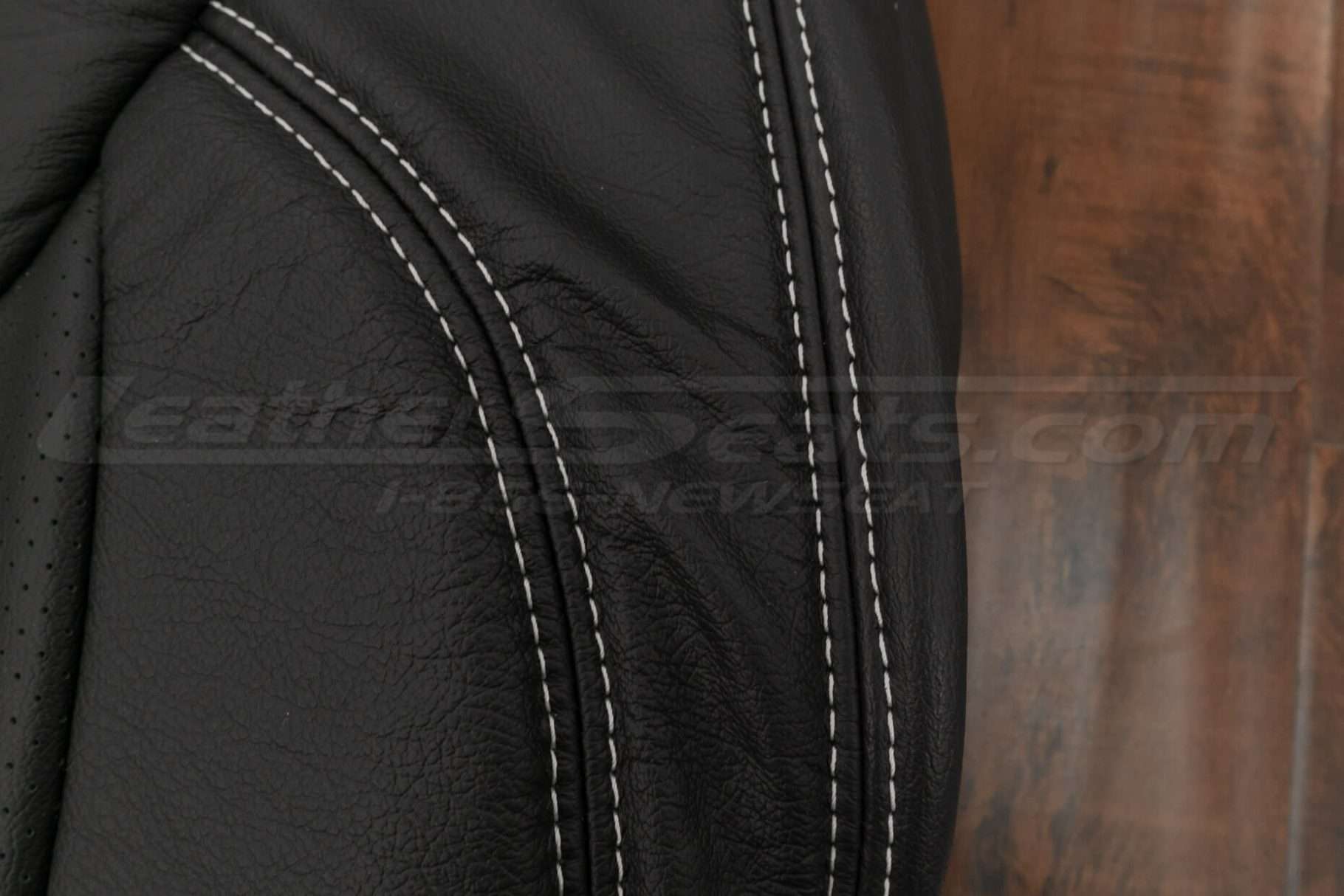 White double-stitching
