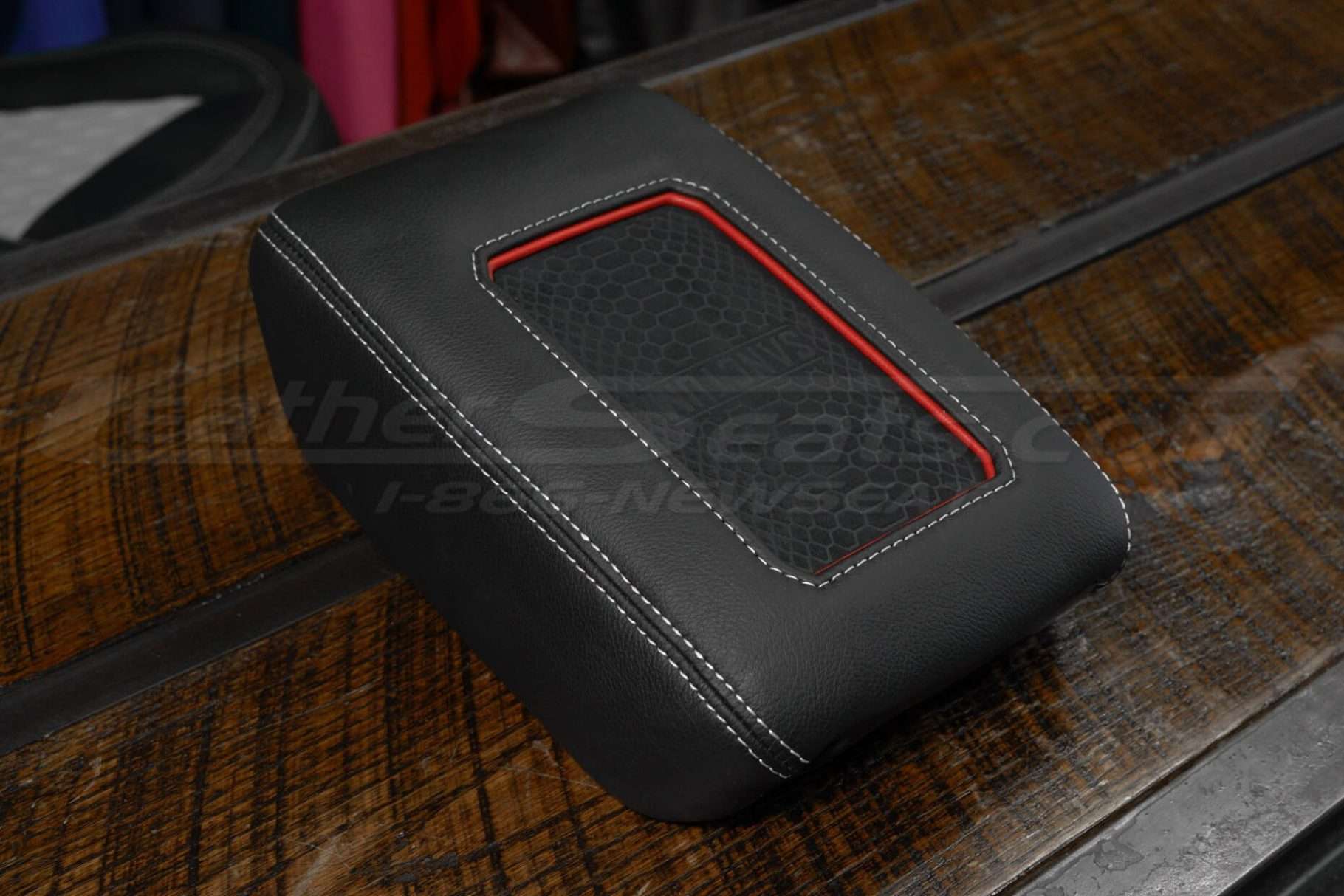Sanctum Wireless Console with XL Charging Pad - Side View