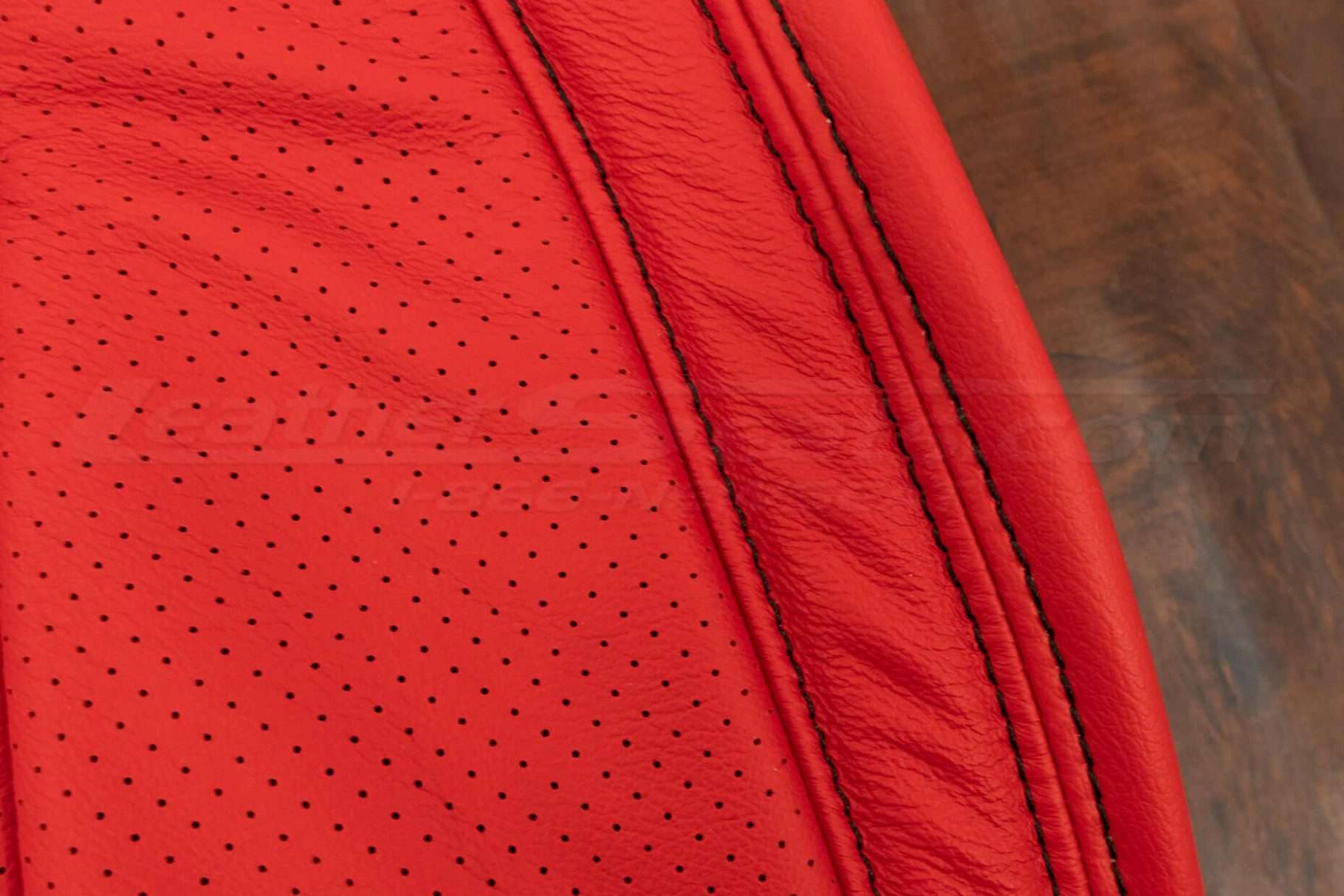 Black double-stitching