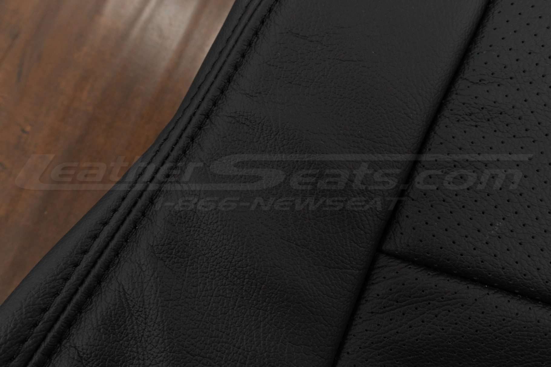 Black double-stitching