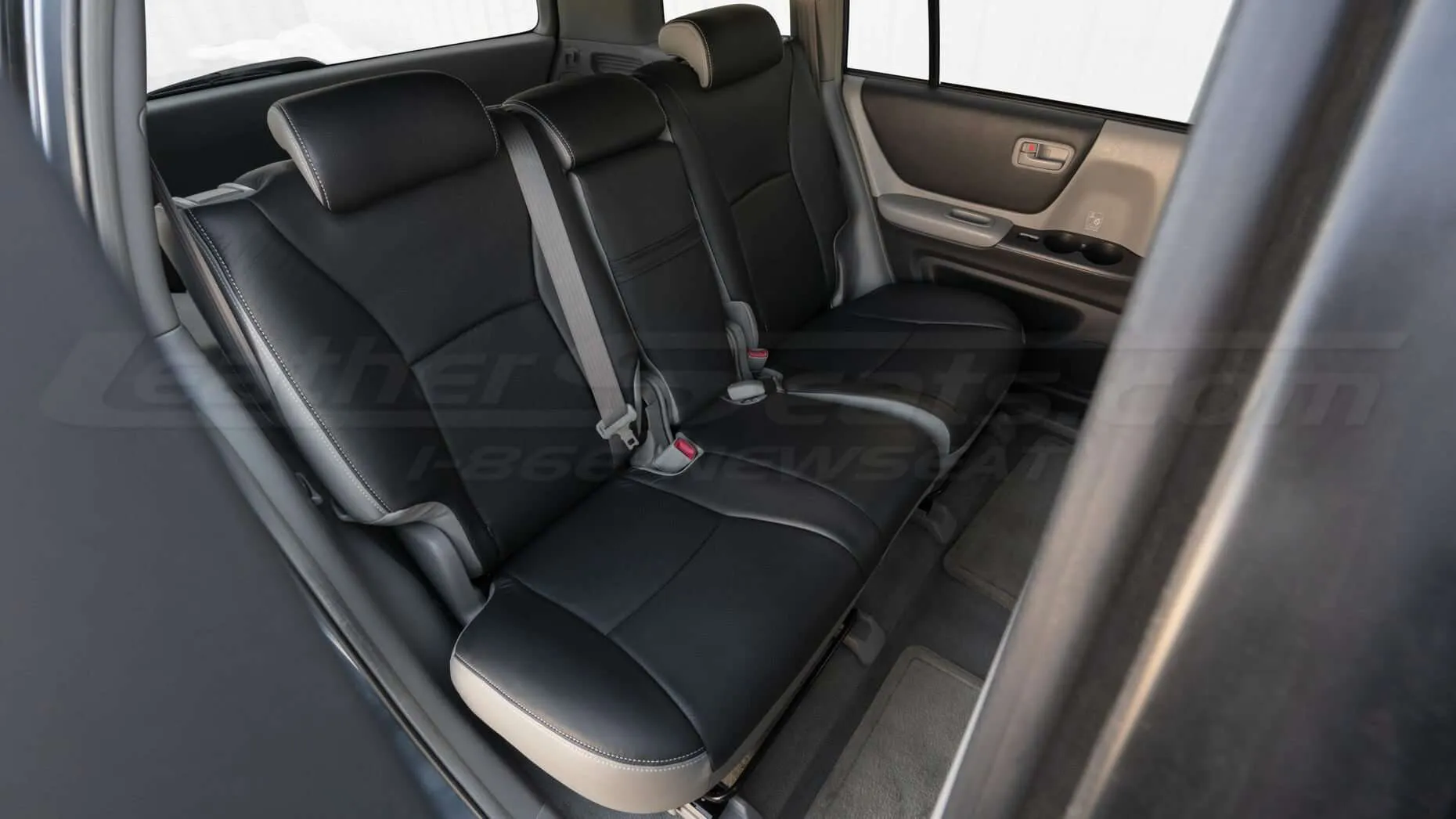Toyota Highlander Installed Leather Seats - Ash & Dark Graphite - Rear seats from passenger side
