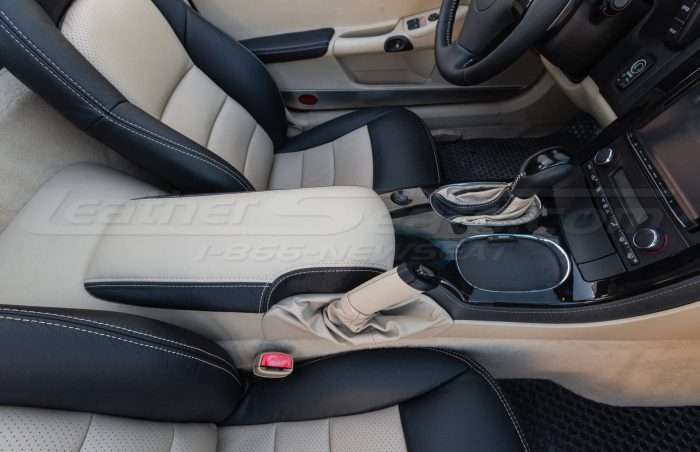 Black & Sandstone console lid cover for Chevrolet Corvette
