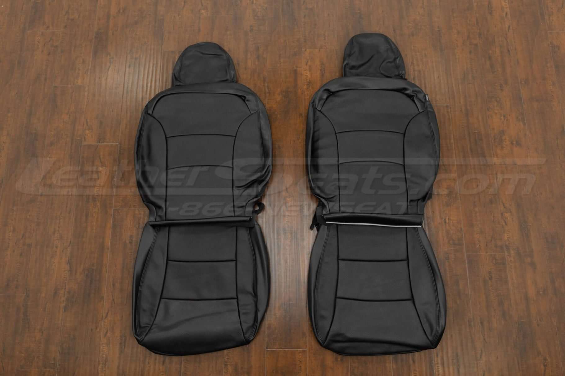Subaru Forester Leather Seat Kit - Black - Front seat upholstery