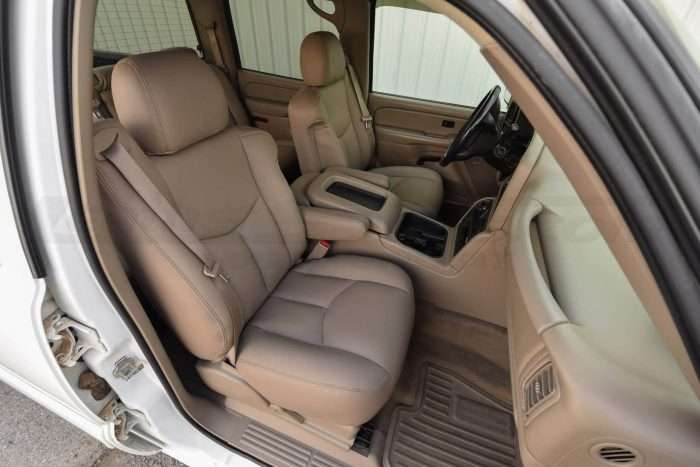 Alternative anngle of front passenger installed leather seat