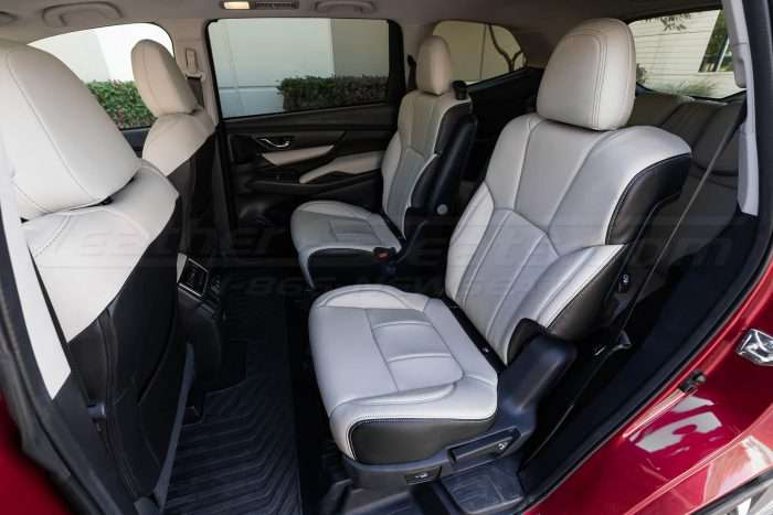 Second row Black & Dune leather seats - Driver's side