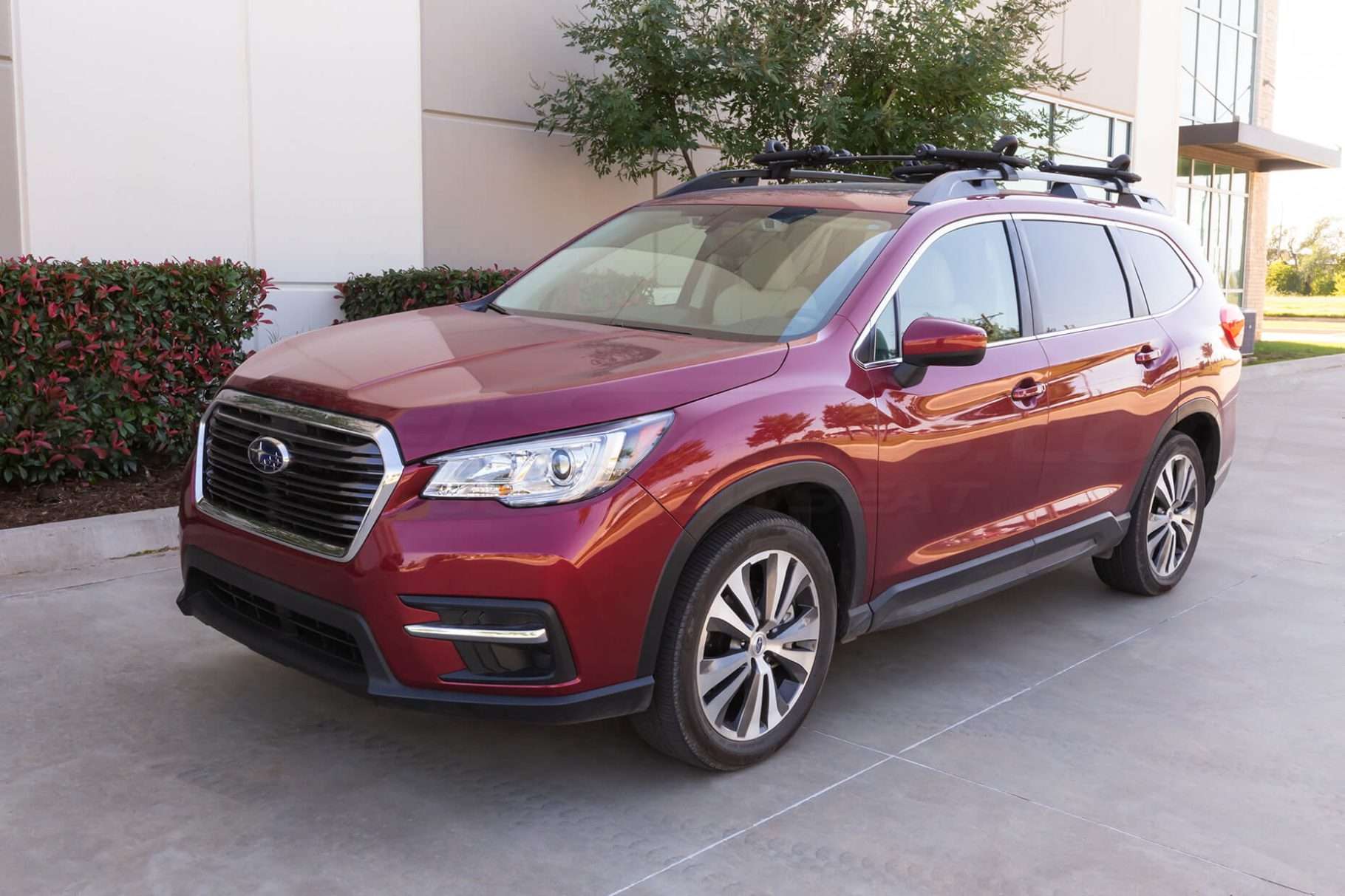 Subaru Ascent w/ Leather Seats exterior