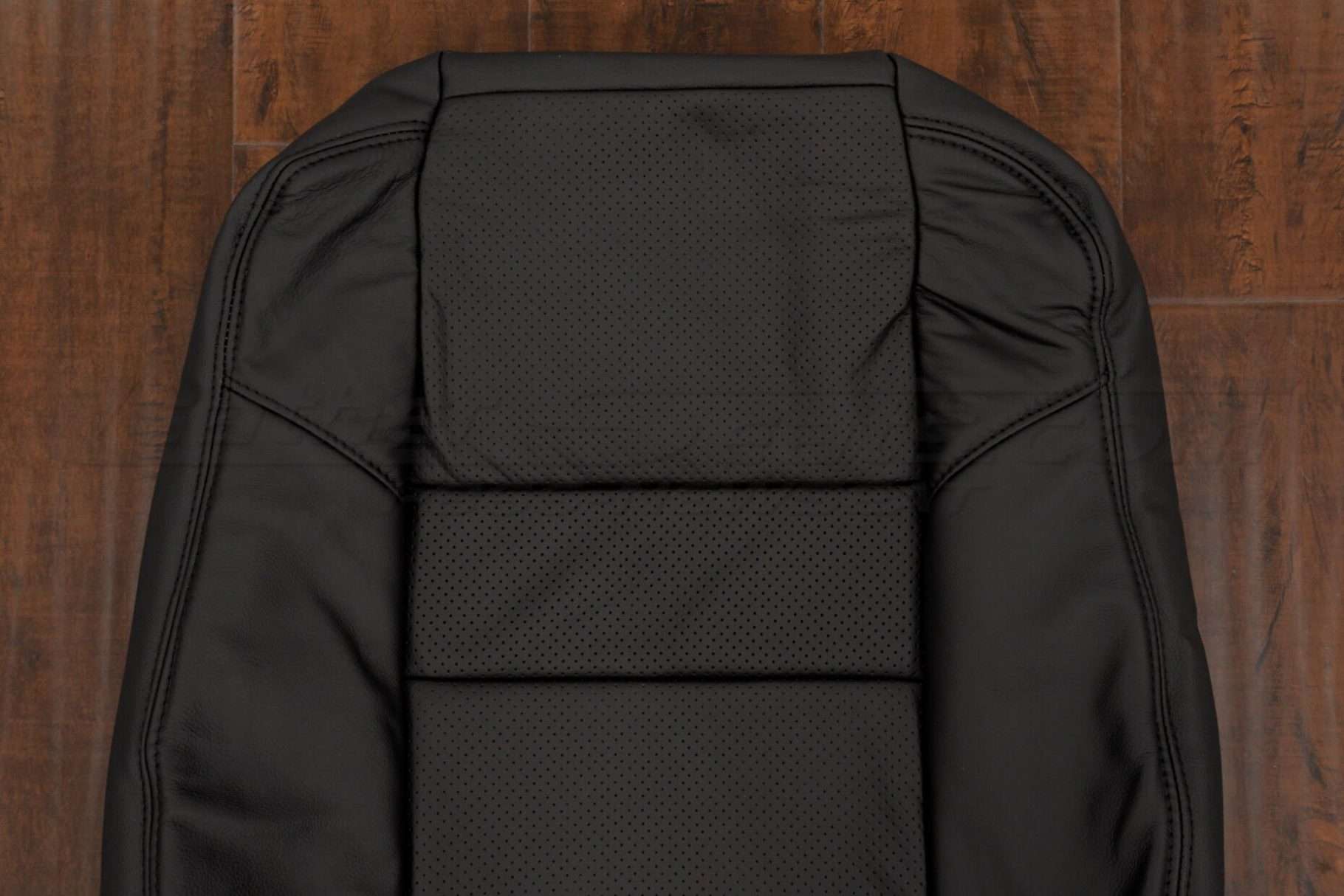 Upper section of front backrest