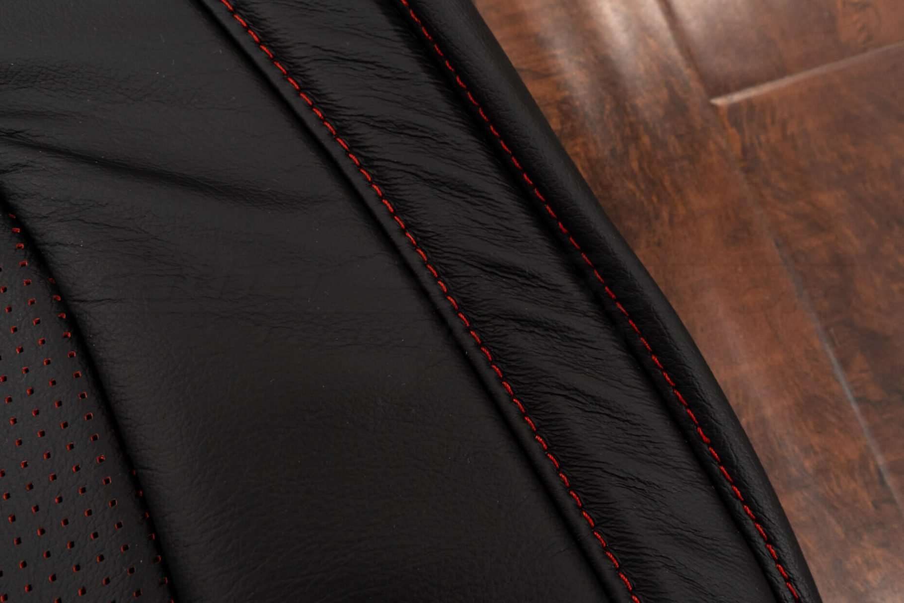 Double-stitching in Red