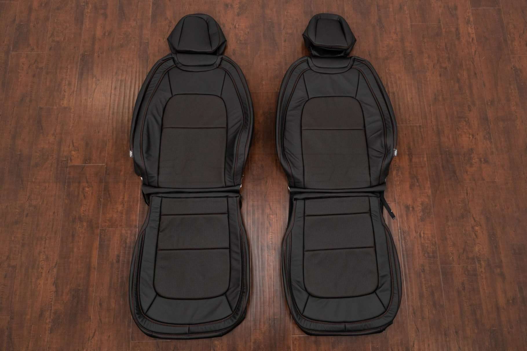 Chevrolet Colorado Leather Seat Kit - Black& Piazza Red - Front seat upholstery