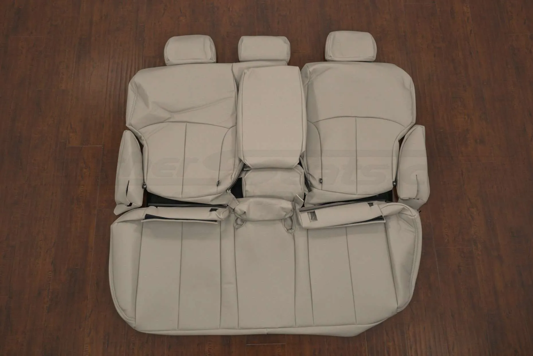 2010-2012 Subaru Outback 2.5 Leather Seat Kit - Rear seat upholstery w/ Armrest & Bolsters