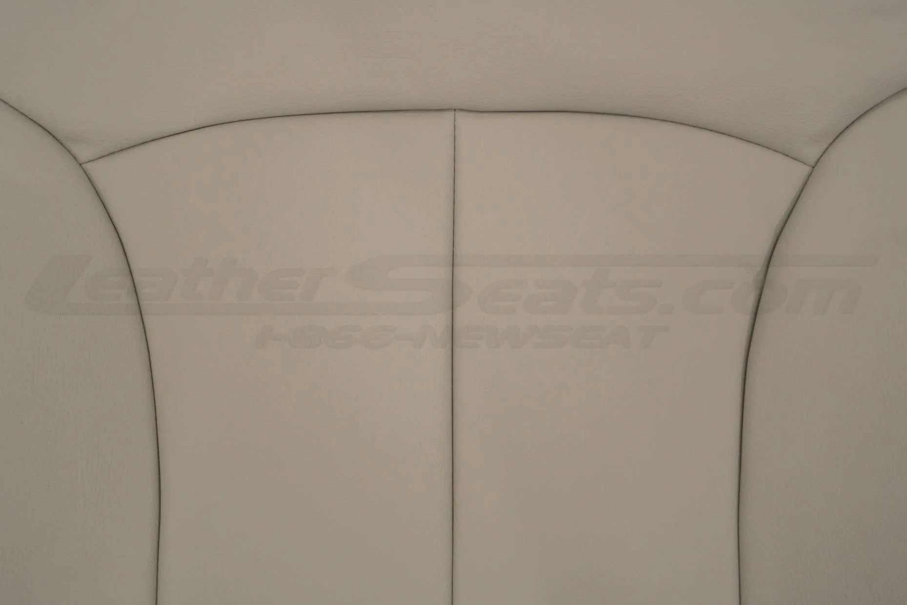 Subaru Outback front backrest insert leather texture