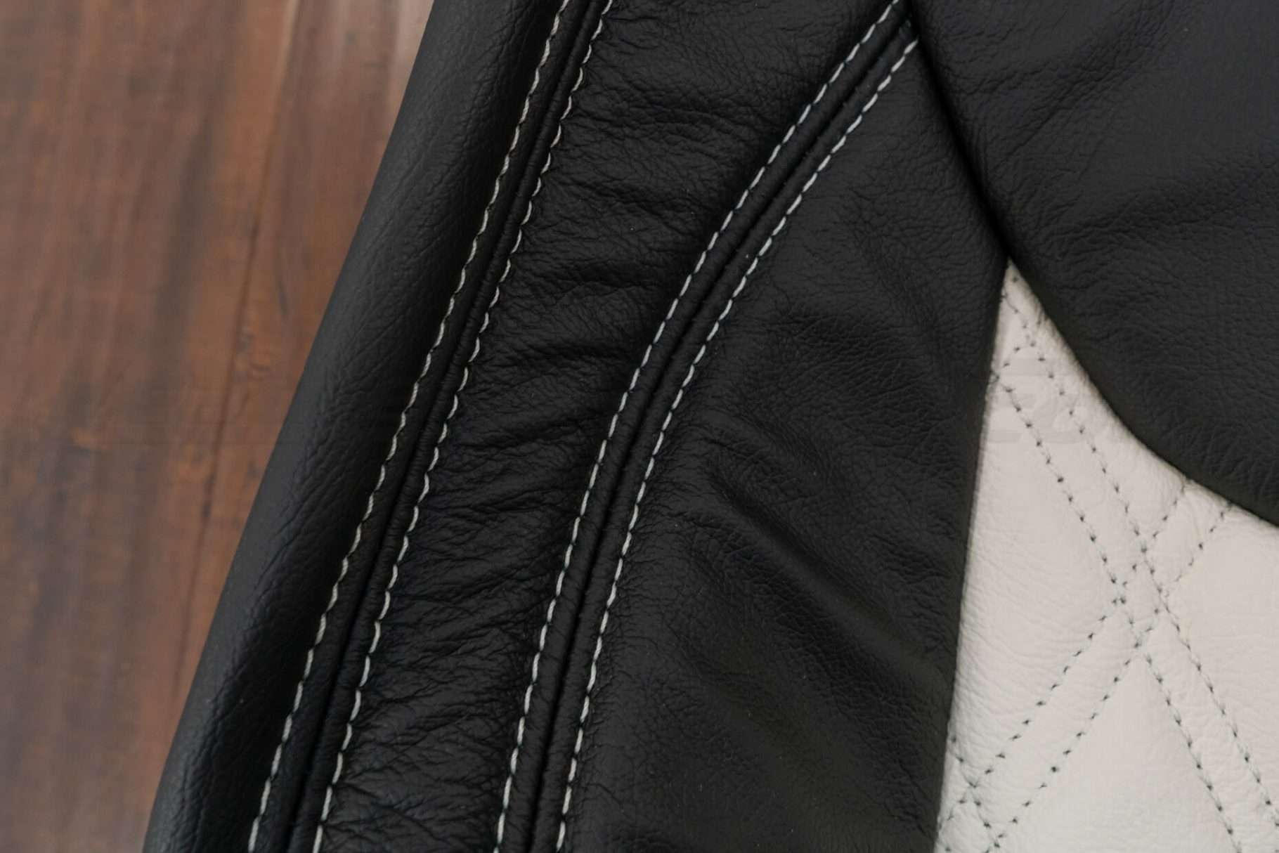 White double-stitching