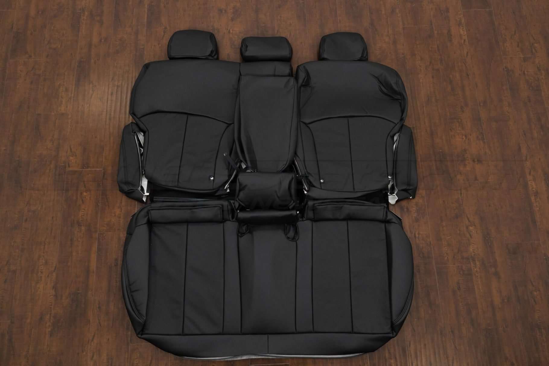 Subaru Outback Leather Seat Kit - Black - Rear seat upholstery with Armrest and Bolsters
