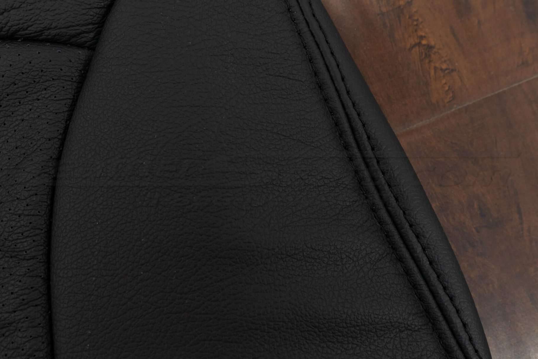 Matching double-stitching