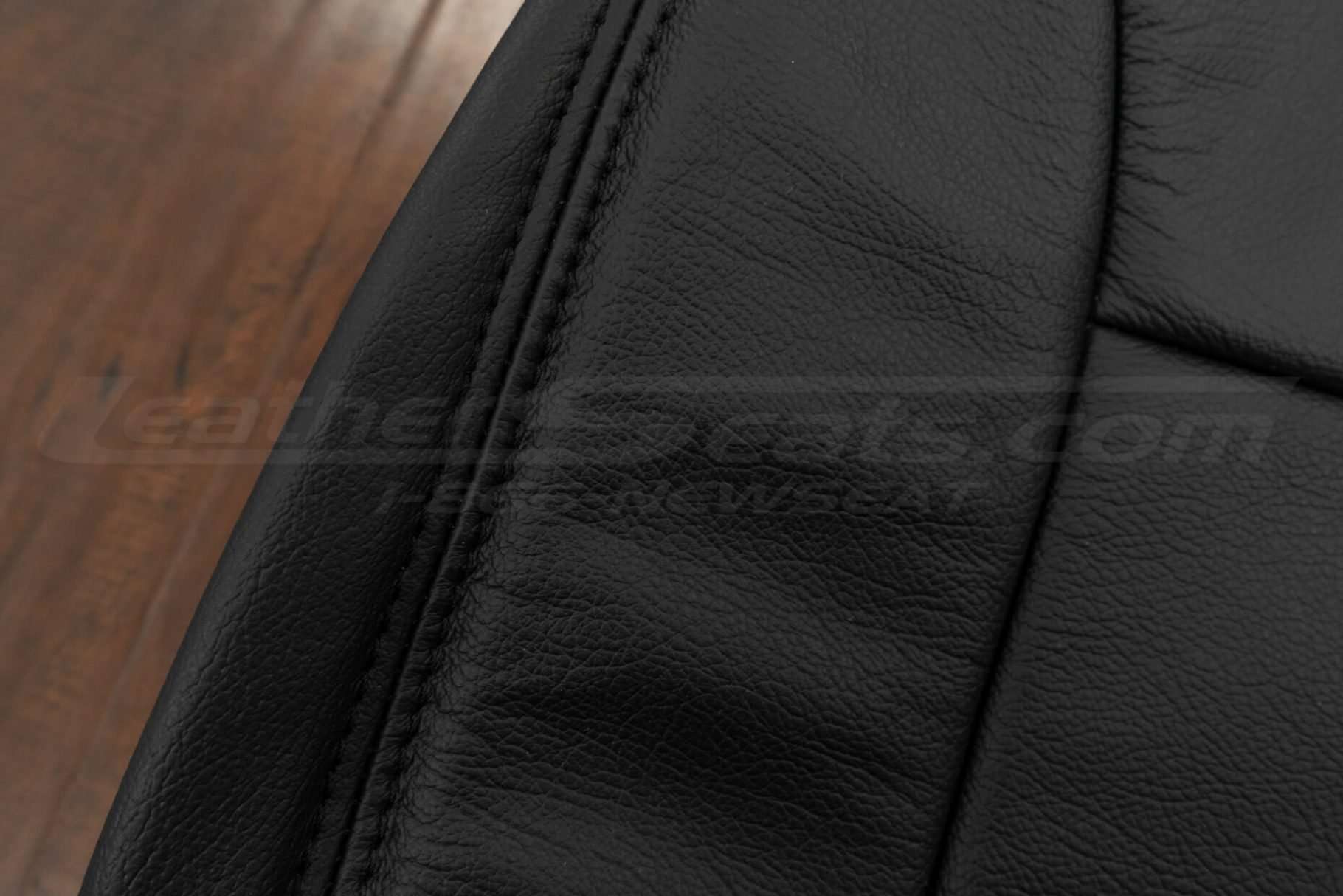 Black double-stitching