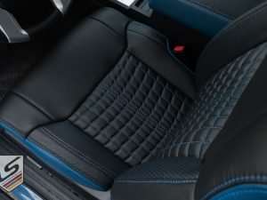 Quilted leather inserts in Pacific and Black