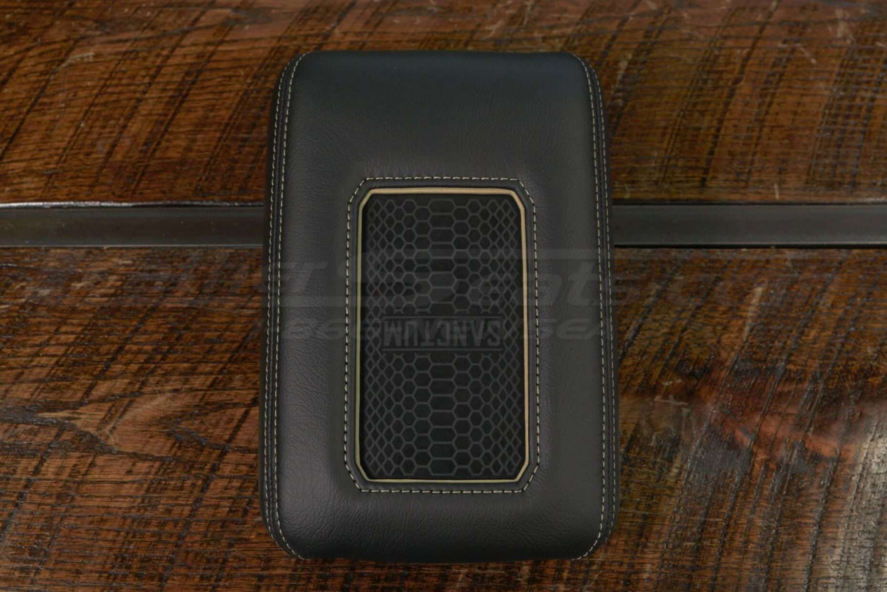 Jeep Gladiator Sanctum Wireless Phone Charging Console in Black with Bamboo Stitching and Bamboo trim ring